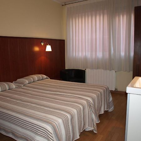 Hostal Bejar Βαρκελώνη Εξωτερικό φωτογραφία